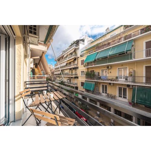Pame Rentals - 2BD & 2BA Home, 4 Min to Acropolis
