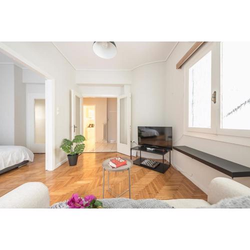 Pame Rentals - 2BD Home, 4 Min to Acropolis