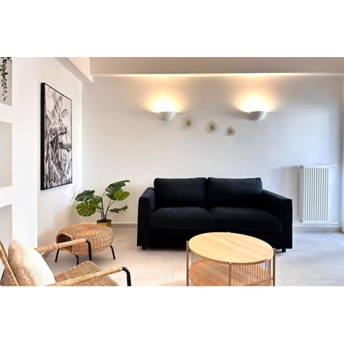 Pame Rentals - A Chic Home in the Heart of Athens