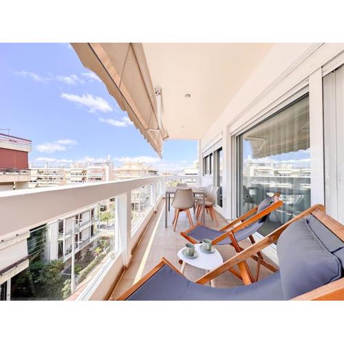 Pame Rentals - Chic Alimos Home, 5 Min Walk to the Beach