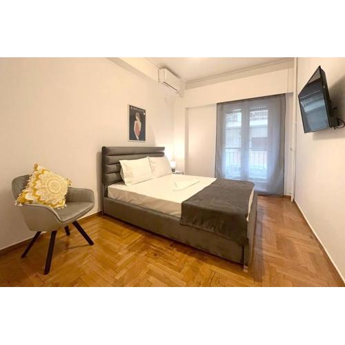 Pame Rentals - Ideal for 2 in Pagrati