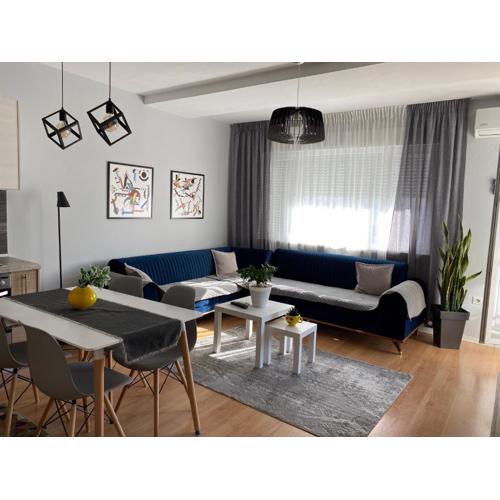Pandora’s City Apartment