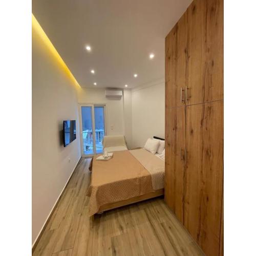 Pangrati-Brand new luxury central studio