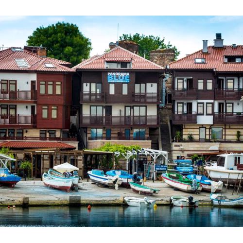 Panorama Blue Family Hotel and Free parking