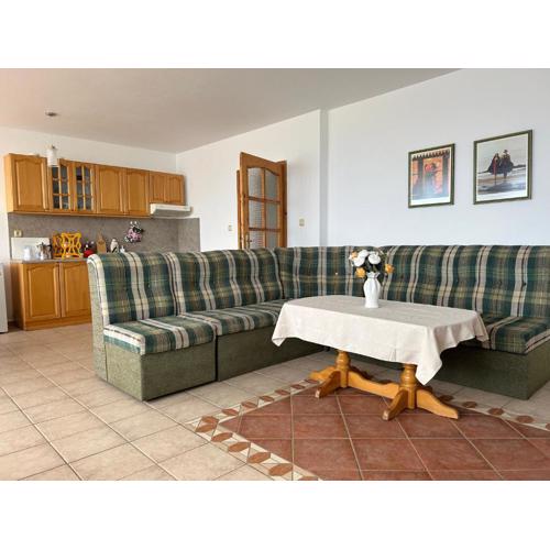 Panorama Chantall-izby,apartmány s výhľadom na more