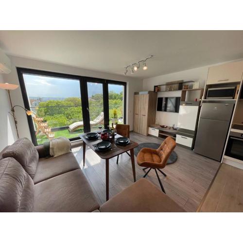Panoramic apartment in Varna with underground parking