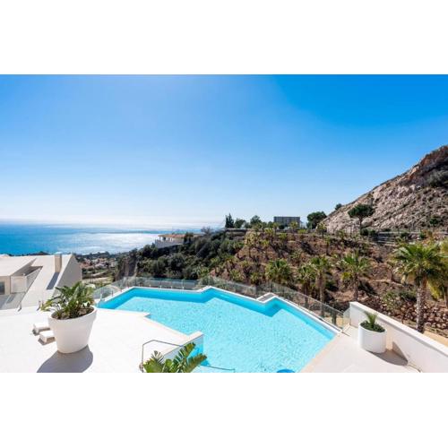 Panoramic Sea View Apartment Stupa Hills