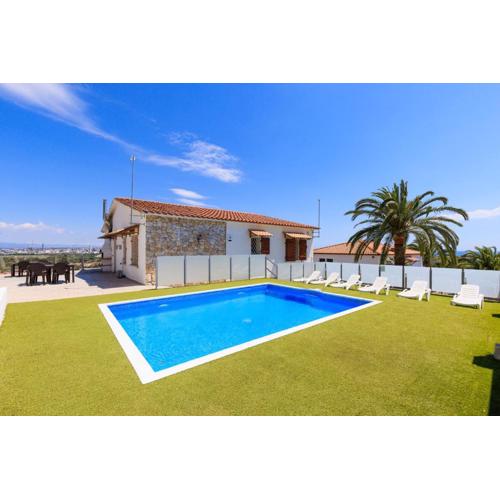 PANORAMIC VILLA - Only Families