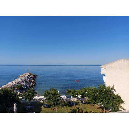 PANSION ALEXANDROS BY THE SEA