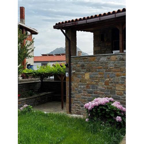 Paparuna Stone Home