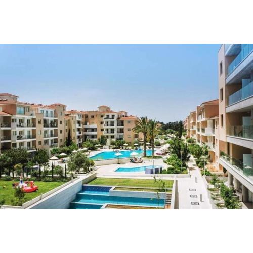 Paphos Elysia park 2 bedroom and garden