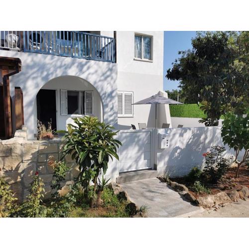 Paphos Gardens Apartment