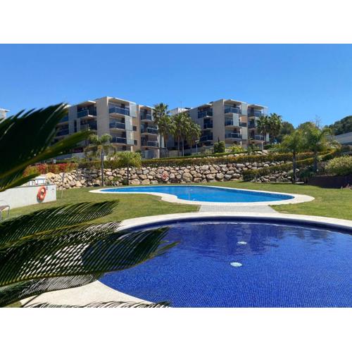 Paradise Aventura