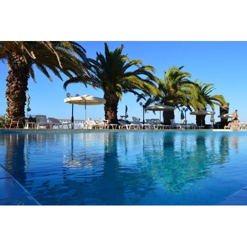 Paradise Beach Hotel