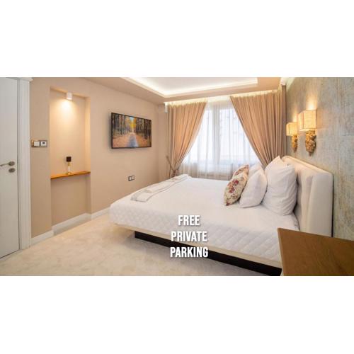 Paradise Center Premium Suite 1