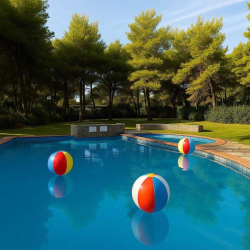 Paradise Found at Thalia\