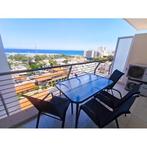 Paradise Palms Seaview Apartment