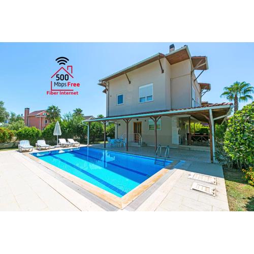 Paradise Town Villa Hazel