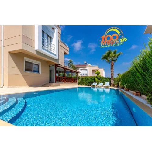 Paradise Town Villa Premium