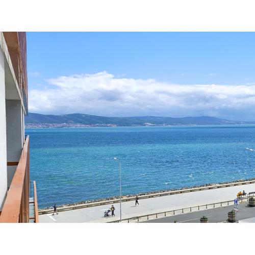 Paradiso Aparthotel - Private apartment-BSR-1