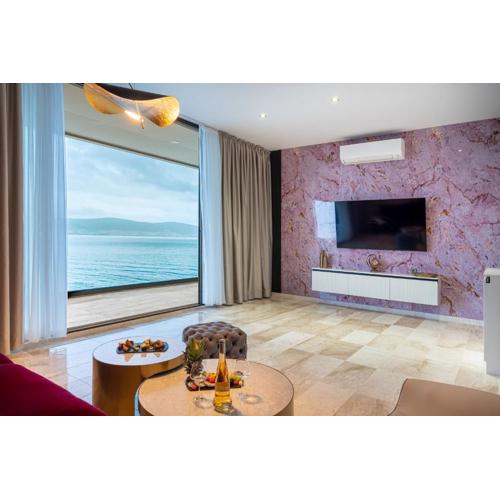 Paradiso Dreams Hotel
