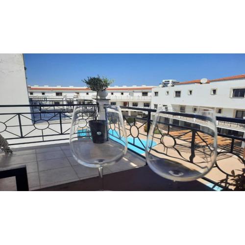 Paramount Gardens Resorts C201