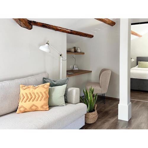 PARENTIUM LOFT CENTER SQUARE