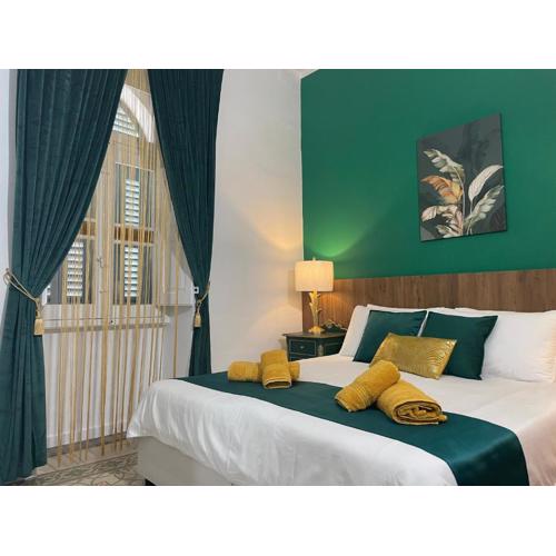 Parisio One Bedroom Maisonette in Sliema