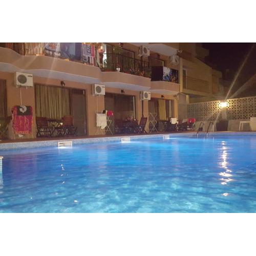 Park and pool Studio Apostolovi