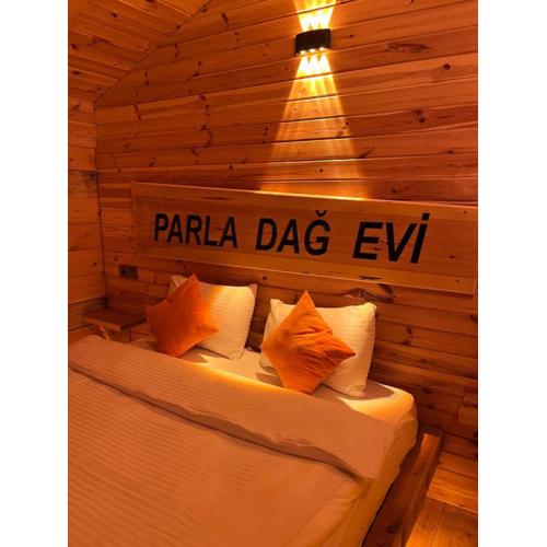 Parla Dağ Evi
