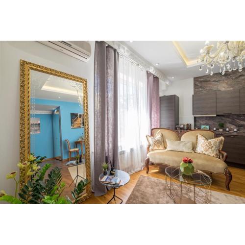 Parliament Sofia - Top Center Luxury Apartment