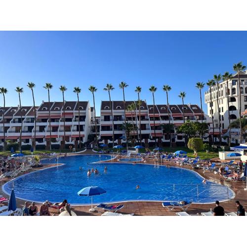 Parque Santiago II , renovated, ocean view, heated swimming pool !