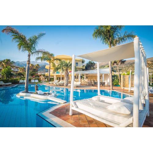 Parthenis Hotel & Suites