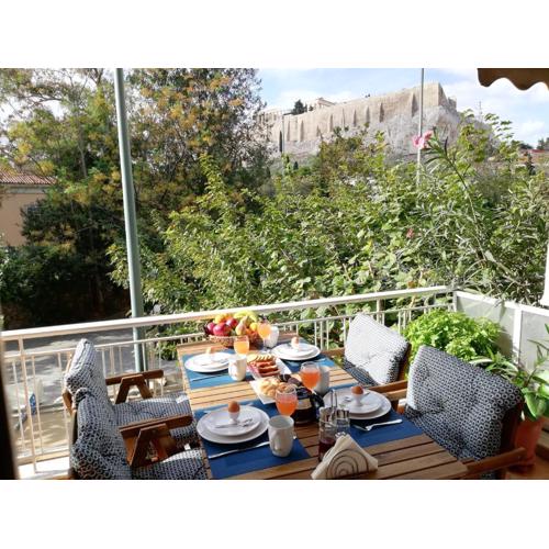 Parthenon View Apt