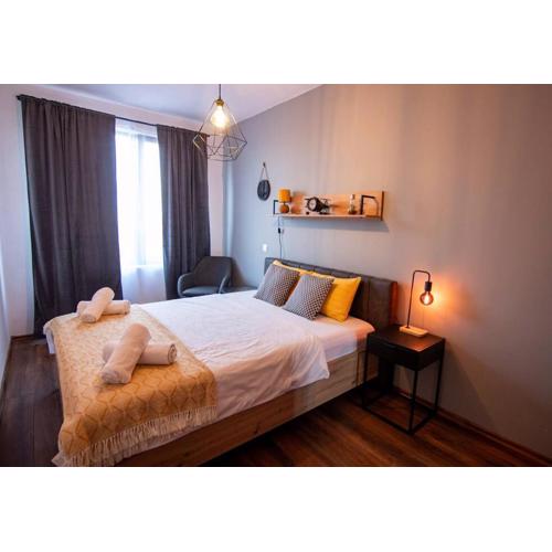 Аpartment with Free Parking