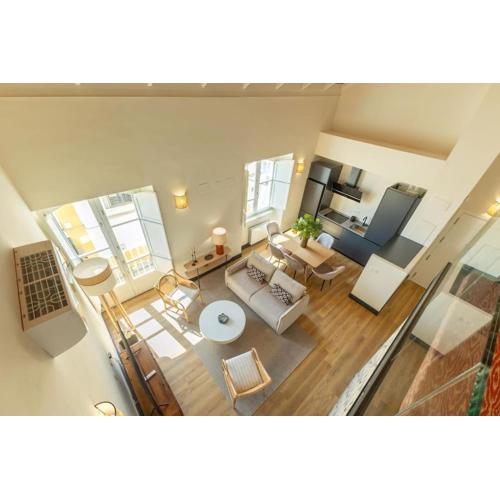 Pasaje Mallol Central Duplex by Valcambre