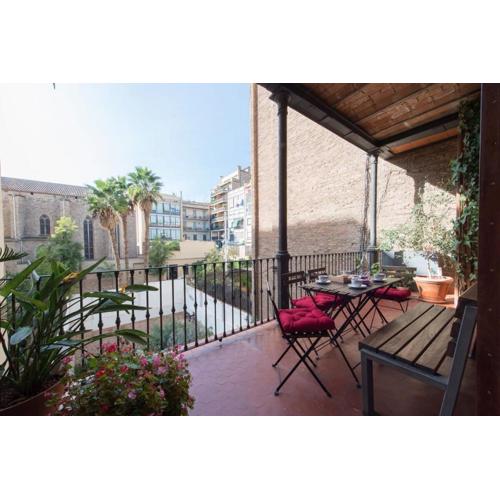 Paseo de Gracia Catalan 4BD with private Terrace