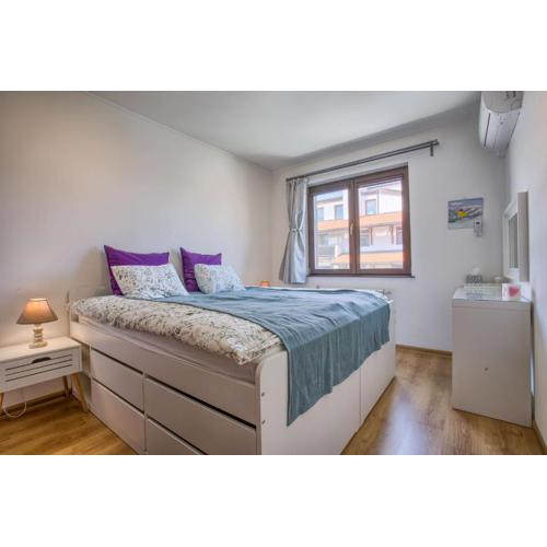 Pastels - 2BD in Trinity Bansko with underground parking by Flat Mаnager