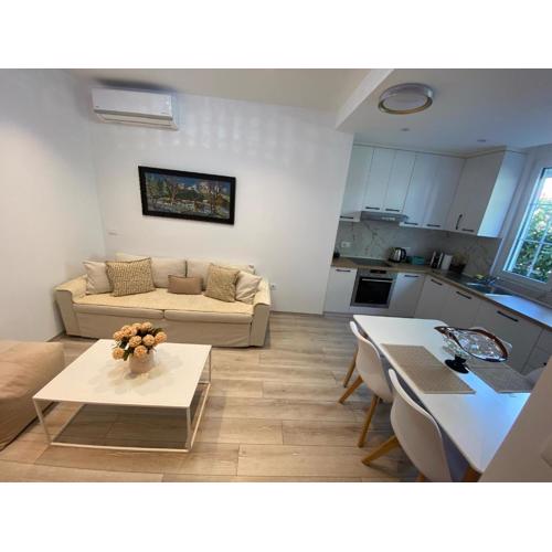 PatZOO Apartments