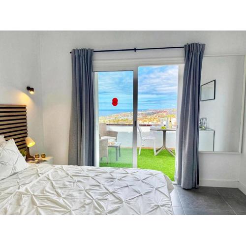 PaulMarie Apartment Stunning View