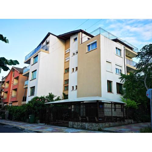 Paunovi Guest House