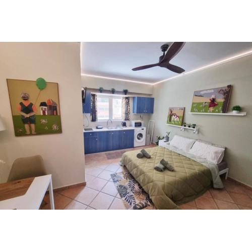 Pavlina Artistic Βeauty 33sqm metro 7\
