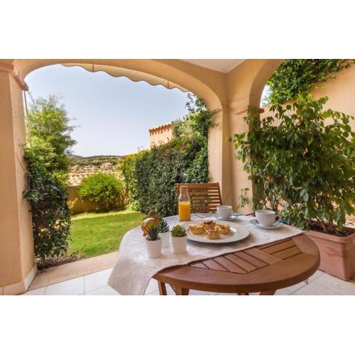 Pavoncelle - Appartamento a Villasimius con giardino privato a pochi passi dal mare