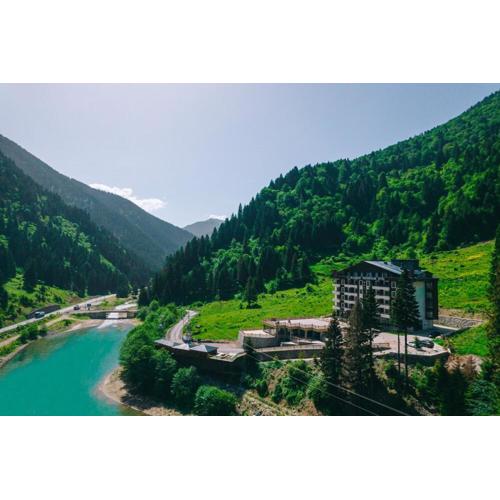 PAZARCIK MOUNTAIN HOTEL