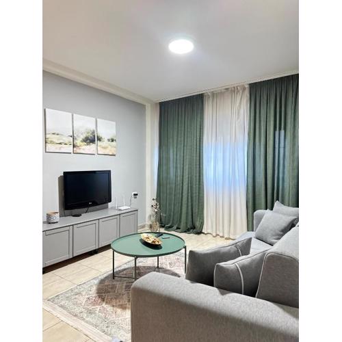 Pazari i Ri: Central Cozy Stay