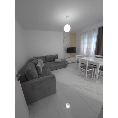 Peaceful Conteporary Apartment