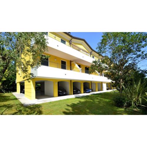 Peaceful flat with terrace and Wi-Fi - Beahost