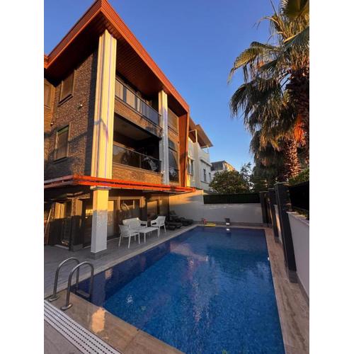 Peaceful Holiday Villas-Luxury-Jacuzzi-Sauna