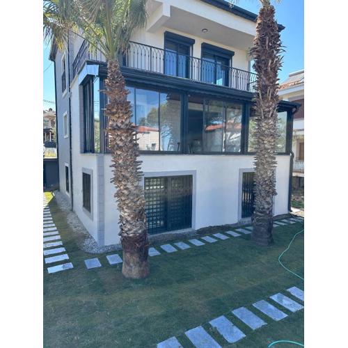 PEARL MANSİON-Cunda island , Large garden with sea views