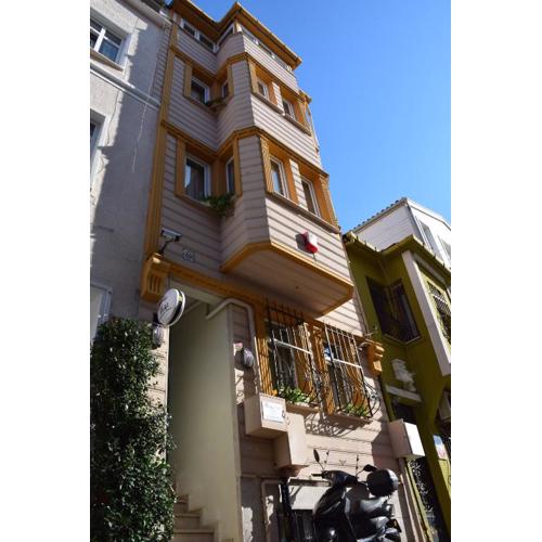 Pembe Hotel